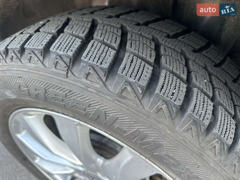 Внедорожник / Кроссовер Honda CR-V 2012 в Виннице