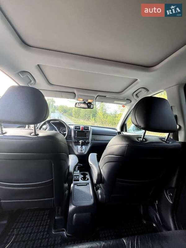 Позашляховик / Кросовер Honda CR-V 2011 в Тлумачі