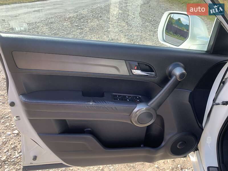 Позашляховик / Кросовер Honda CR-V 2011 в Тлумачі