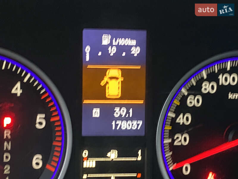 Позашляховик / Кросовер Honda CR-V 2011 в Ковелі