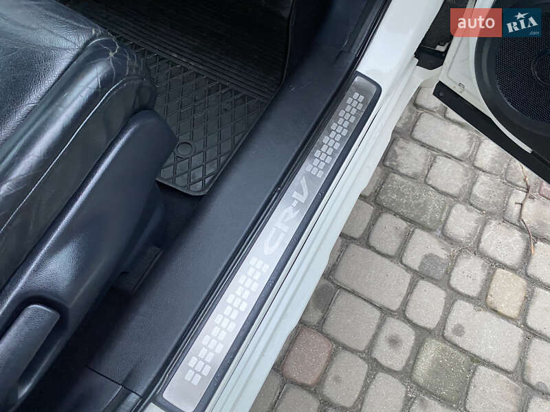 Позашляховик / Кросовер Honda CR-V 2011 в Ковелі