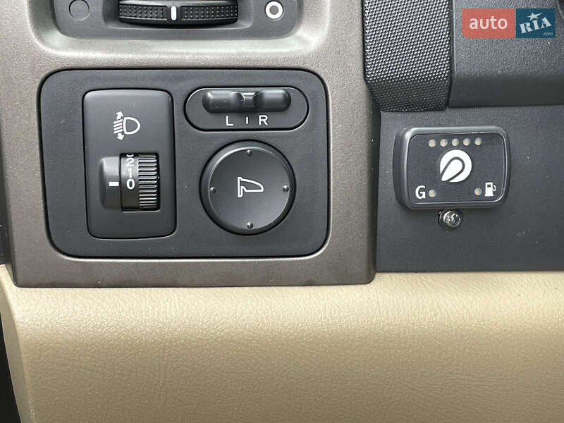 Позашляховик / Кросовер Honda CR-V 2007 в Миколаєві фото 15 Позашляховик / Кросовер Honda CR-V 2007 в Миколаєві