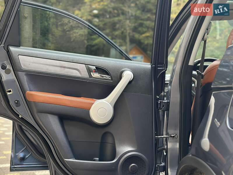 Позашляховик / Кросовер Honda CR-V 2007 в Дрогобичі фото 59 Позашляховик / Кросовер Honda CR-V 2007 в Дрогобичі