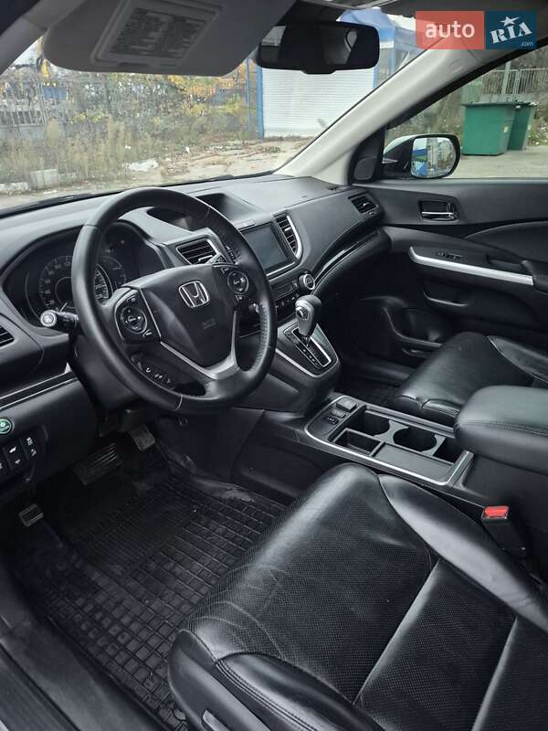 Внедорожник / Кроссовер Honda CR-V 2016 в Киеве
