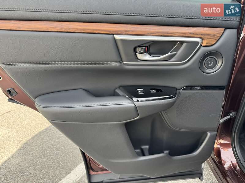 Позашляховик / Кросовер Honda CR-V 2018 в Києві фото 45 Позашляховик / Кросовер Honda CR-V 2018 в Києві