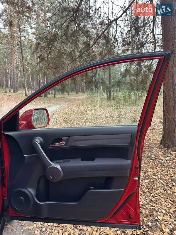 Внедорожник / Кроссовер Honda CR-V 2008 в Сумах