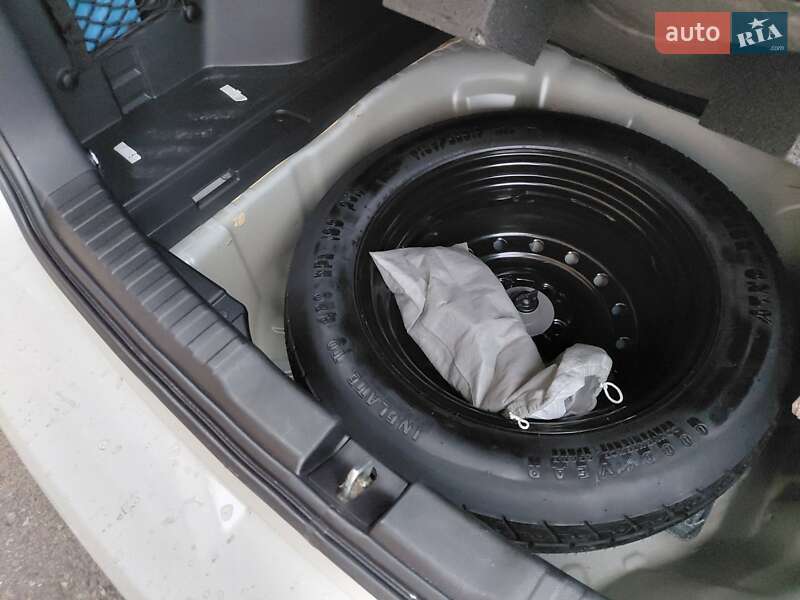 Внедорожник / Кроссовер Honda CR-V 2014 в Ивано-Франковске фото 33 Внедорожник / Кроссовер Honda CR-V 2014 в Ивано-Франковске