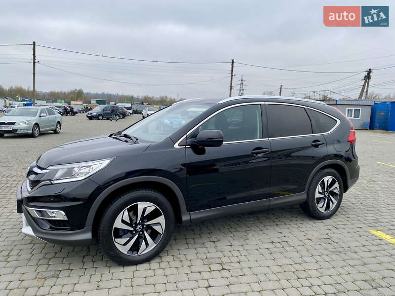 Позашляховик / Кросовер Honda CR-V 2015 в Чернівцях