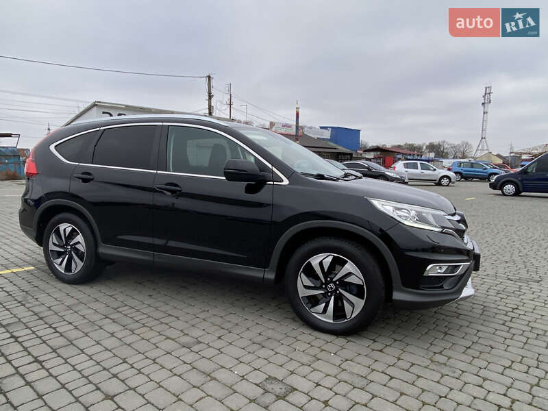 Позашляховик / Кросовер Honda CR-V 2015 в Чернівцях
