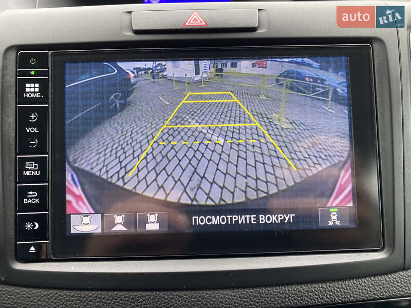 Позашляховик / Кросовер Honda CR-V 2015 в Чернівцях