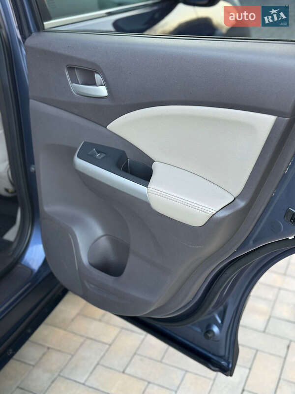 Внедорожник / Кроссовер Honda CR-V 2013 в Умани