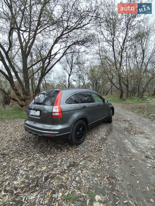 Позашляховик / Кросовер Honda CR-V 2010 в Недригайліву