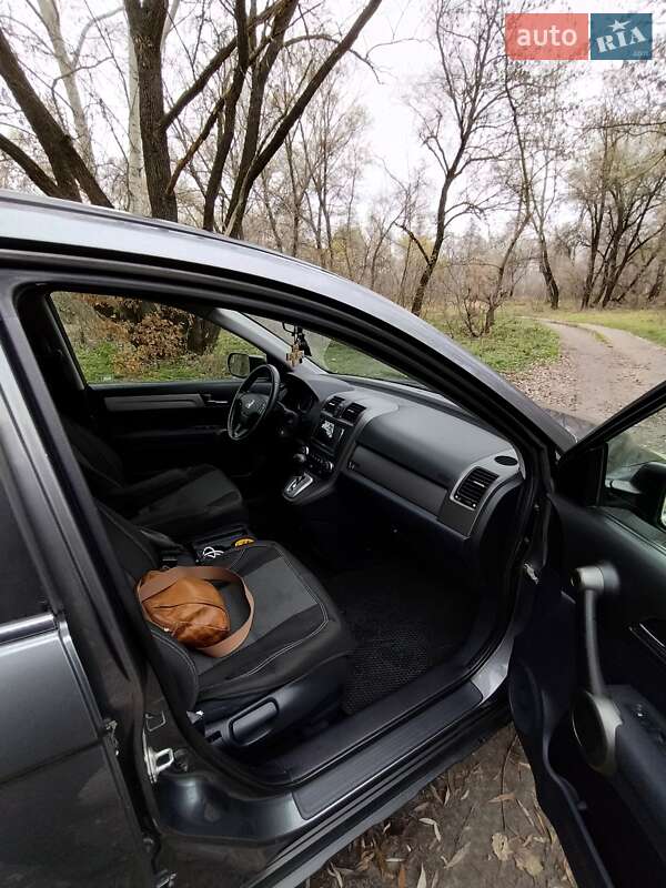 Позашляховик / Кросовер Honda CR-V 2010 в Недригайліву