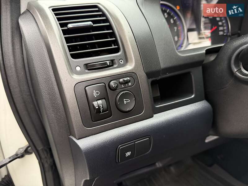 Позашляховик / Кросовер Honda CR-V 2011 в Дніпрі