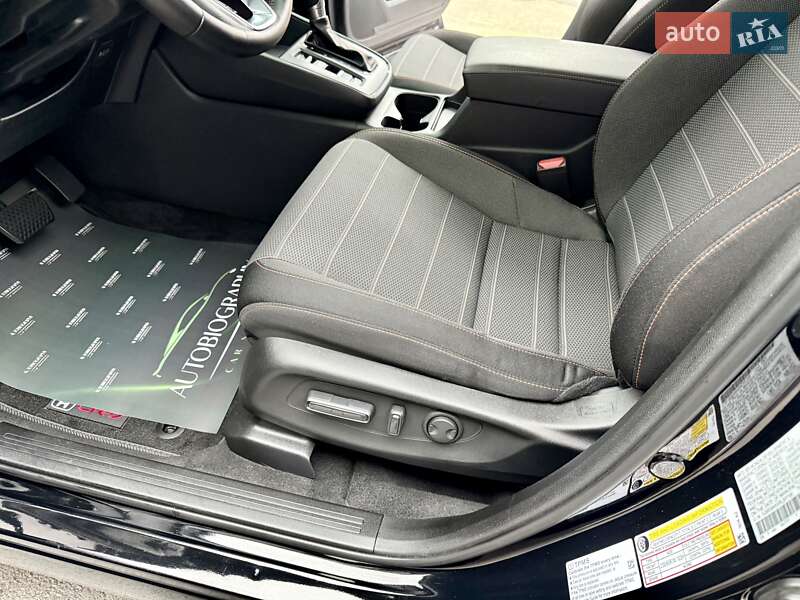 Внедорожник / Кроссовер Honda CR-V 2023 в Киеве