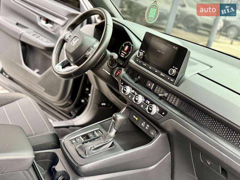 Внедорожник / Кроссовер Honda CR-V 2023 в Киеве