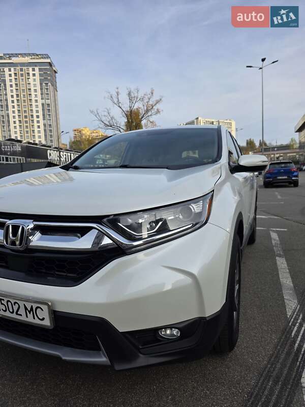 Позашляховик / Кросовер Honda CR-V 2018 в Києві