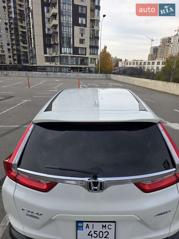 Позашляховик / Кросовер Honda CR-V 2018 в Києві