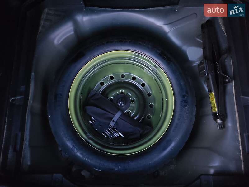 Позашляховик / Кросовер Honda CR-V 2013 в Києві фото 16 Позашляховик / Кросовер Honda CR-V 2013 в Києві