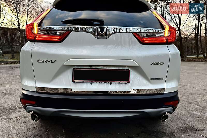 Позашляховик / Кросовер Honda CR-V 2017 в Києві фото 6 Позашляховик / Кросовер Honda CR-V 2017 в Києві