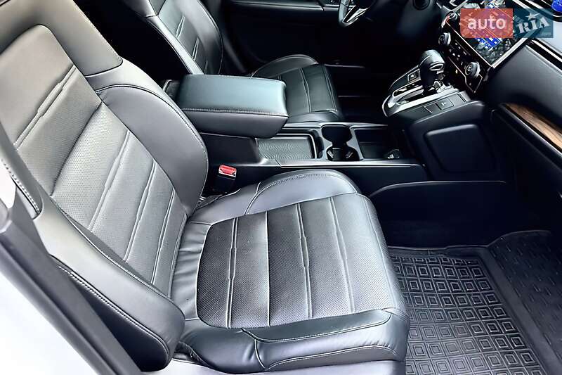 Позашляховик / Кросовер Honda CR-V 2017 в Києві фото 25 Позашляховик / Кросовер Honda CR-V 2017 в Києві