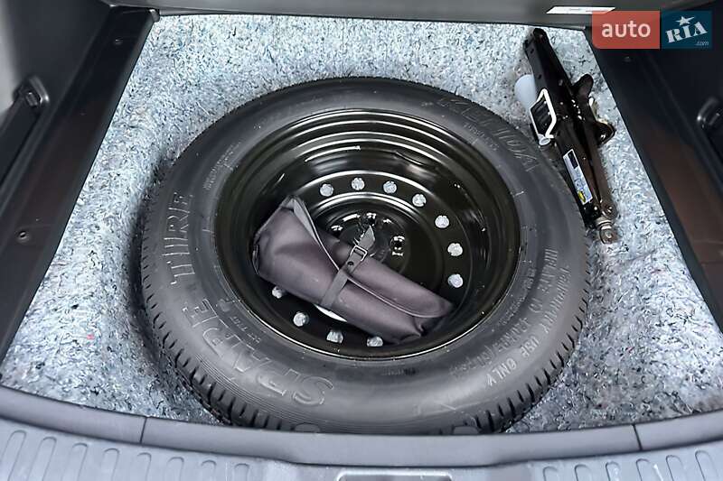 Позашляховик / Кросовер Honda CR-V 2017 в Києві фото 35 Позашляховик / Кросовер Honda CR-V 2017 в Києві