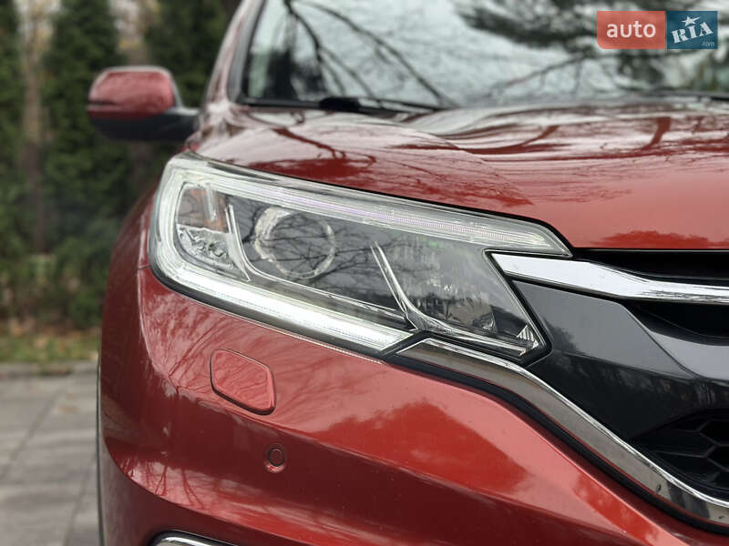 Внедорожник / Кроссовер Honda CR-V 2016 в Луцке