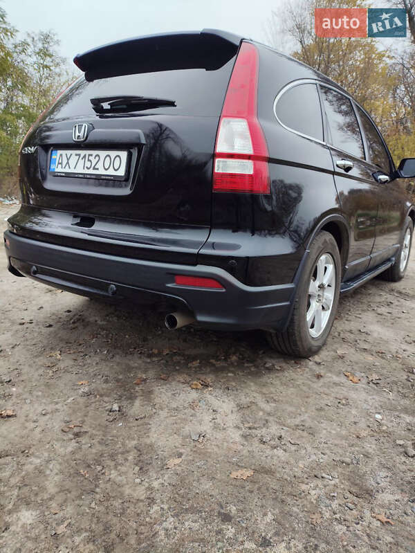 Позашляховик / Кросовер Honda CR-V 2007 в Краснограді