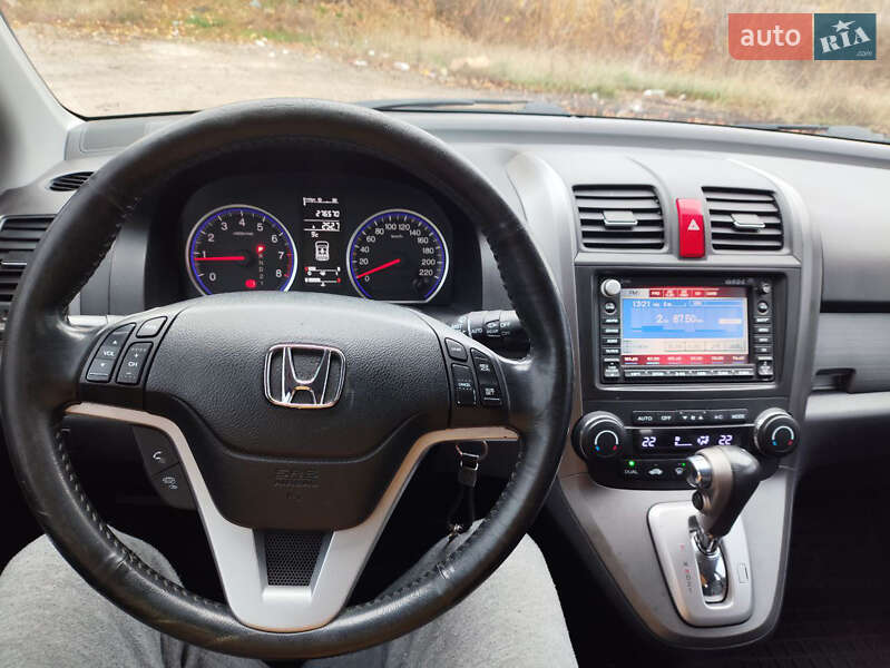 Позашляховик / Кросовер Honda CR-V 2007 в Краснограді
