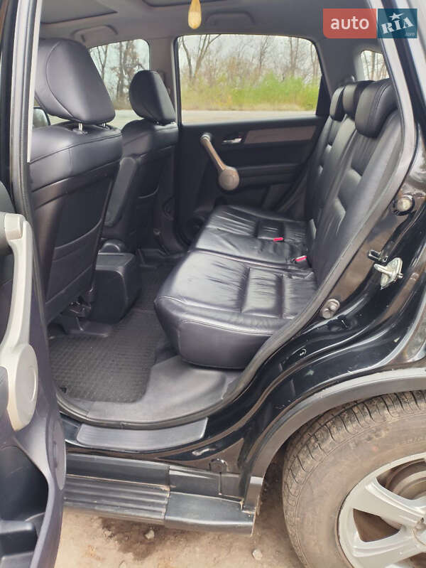 Позашляховик / Кросовер Honda CR-V 2007 в Краснограді