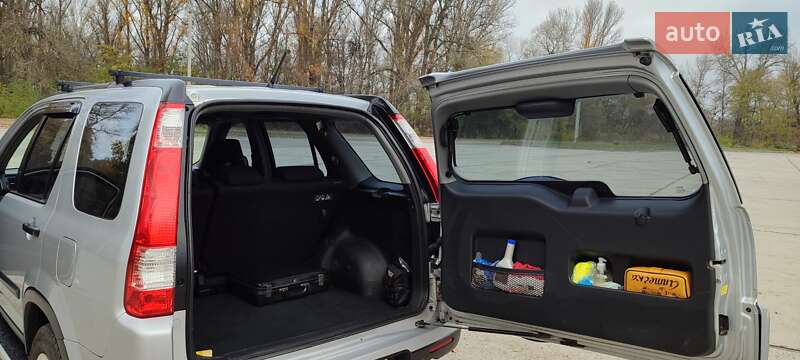 Внедорожник / Кроссовер Honda CR-V 2005 в Каневе