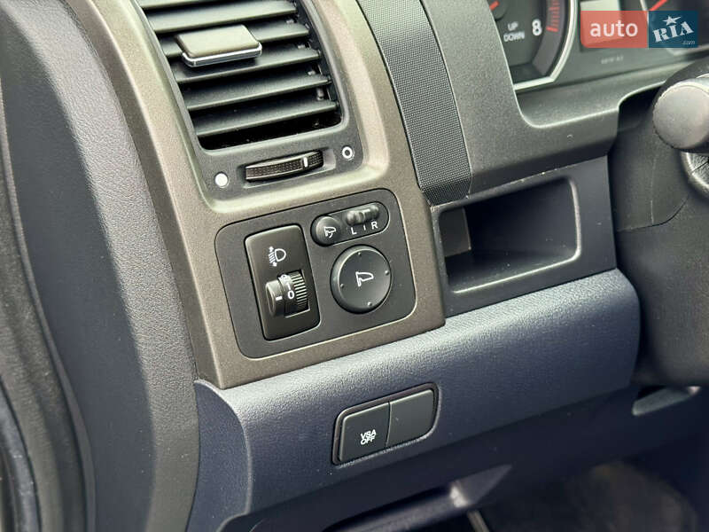Позашляховик / Кросовер Honda CR-V 2011 в Полтаві