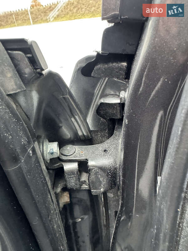 Позашляховик / Кросовер Honda CR-V 2011 в Полтаві