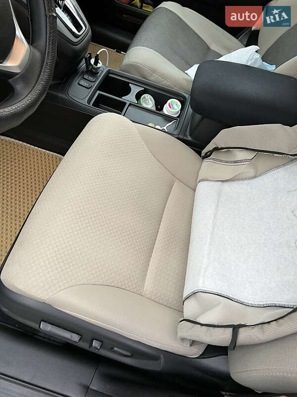 Позашляховик / Кросовер Honda CR-V 2016 в Львові