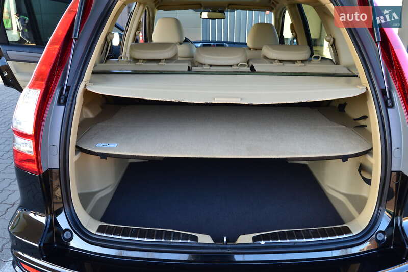 Позашляховик / Кросовер Honda CR-V 2011 в Дрогобичі