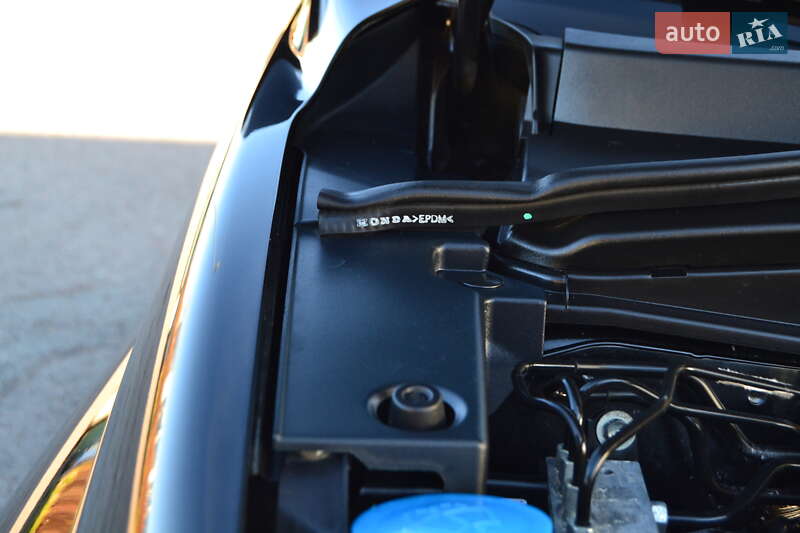 Позашляховик / Кросовер Honda CR-V 2011 в Дрогобичі