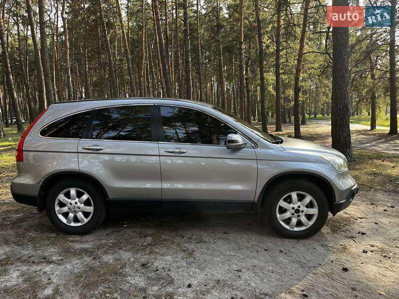 Внедорожник / Кроссовер Honda CR-V 2008 в Сумах