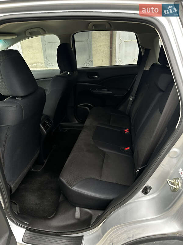Внедорожник / Кроссовер Honda CR-V 2016 в Ивано-Франковске фото 11 Внедорожник / Кроссовер Honda CR-V 2016 в Ивано-Франковске