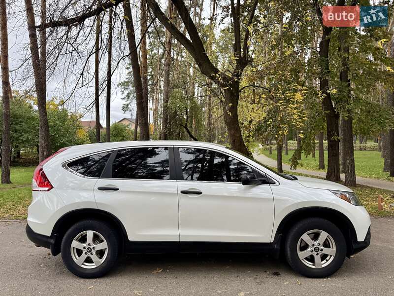 Позашляховик / Кросовер Honda CR-V 2015 в Києві