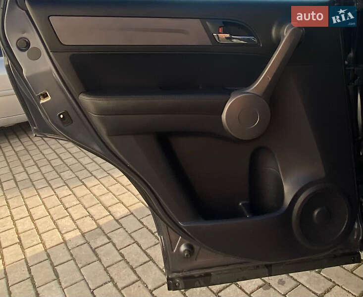Внедорожник / Кроссовер Honda CR-V 2008 в Ровно