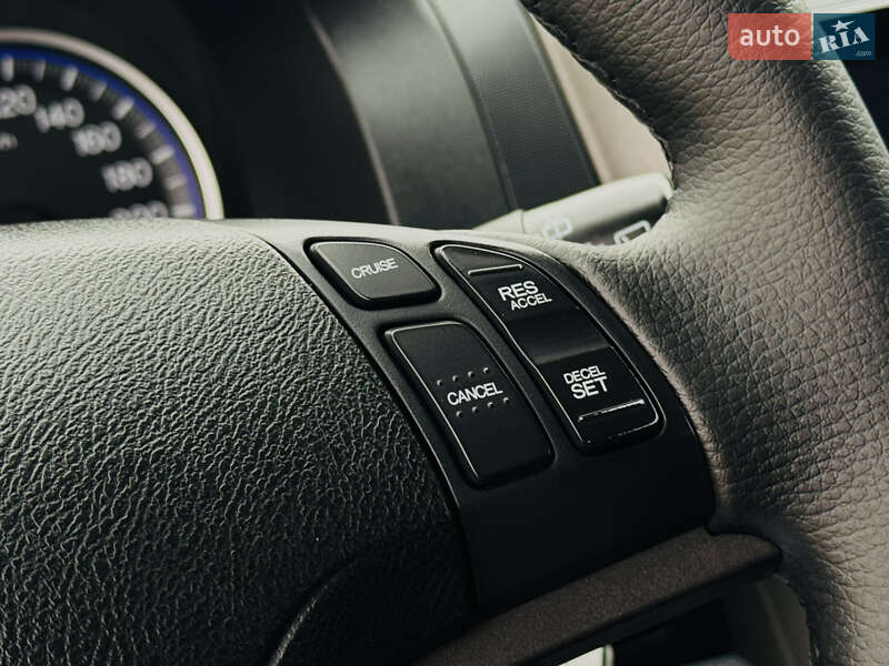 Внедорожник / Кроссовер Honda CR-V 2012 в Дрогобыче