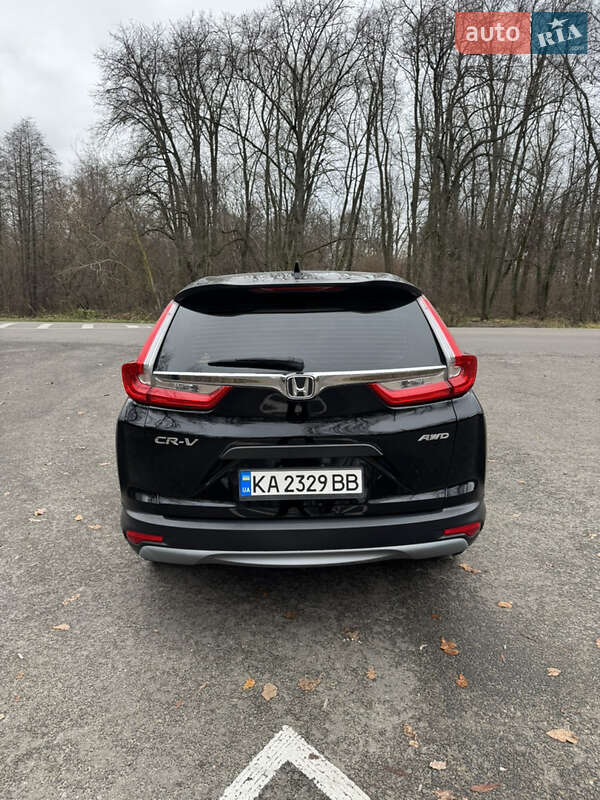Внедорожник / Кроссовер Honda CR-V 2018 в Киеве
