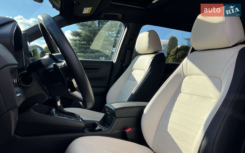 Внедорожник / Кроссовер Honda CR-V 2023 в Львове