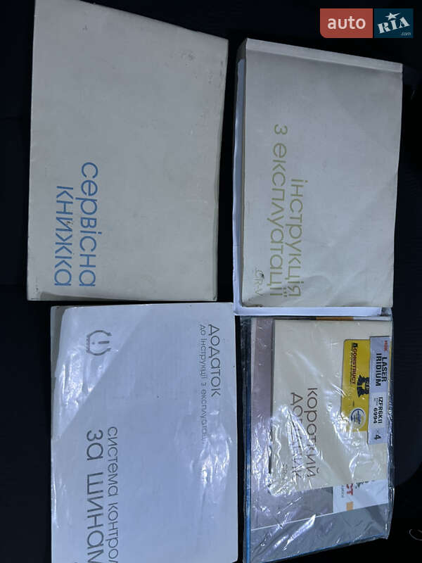 Внедорожник / Кроссовер Honda CR-V 2011 в Черкассах