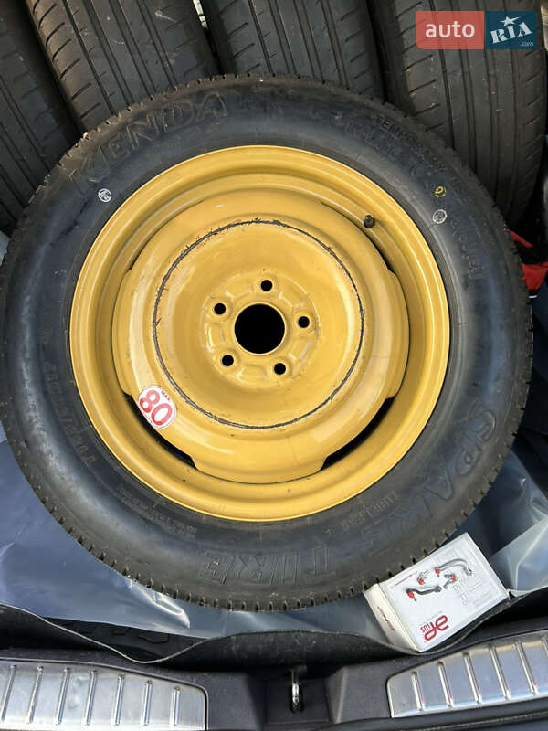 Внедорожник / Кроссовер Honda CR-V 2011 в Черкассах