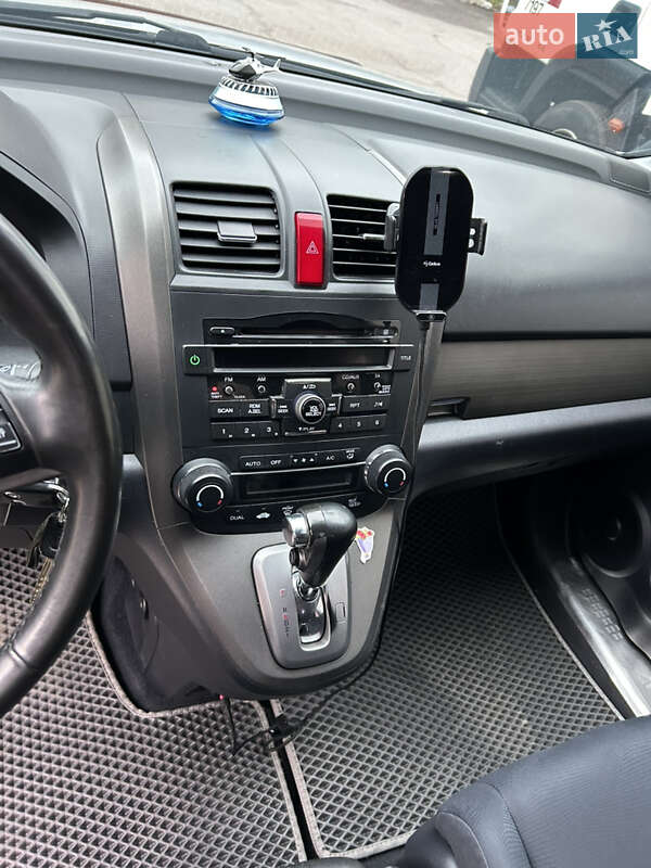 Внедорожник / Кроссовер Honda CR-V 2011 в Черкассах