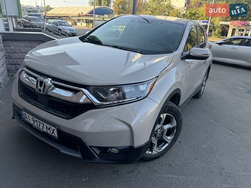 Позашляховик / Кросовер Honda CR-V 2019 в Києві