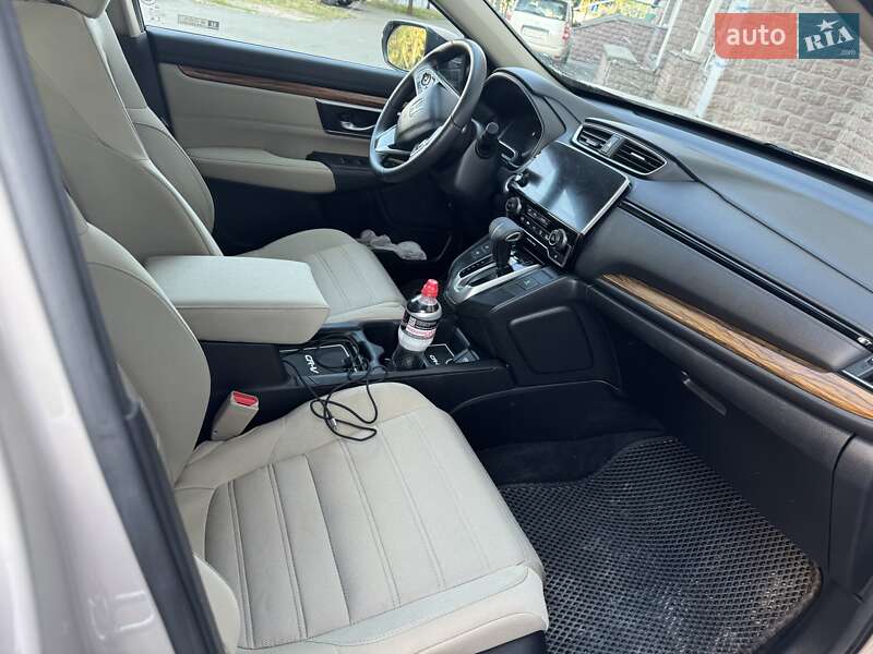 Позашляховик / Кросовер Honda CR-V 2019 в Києві