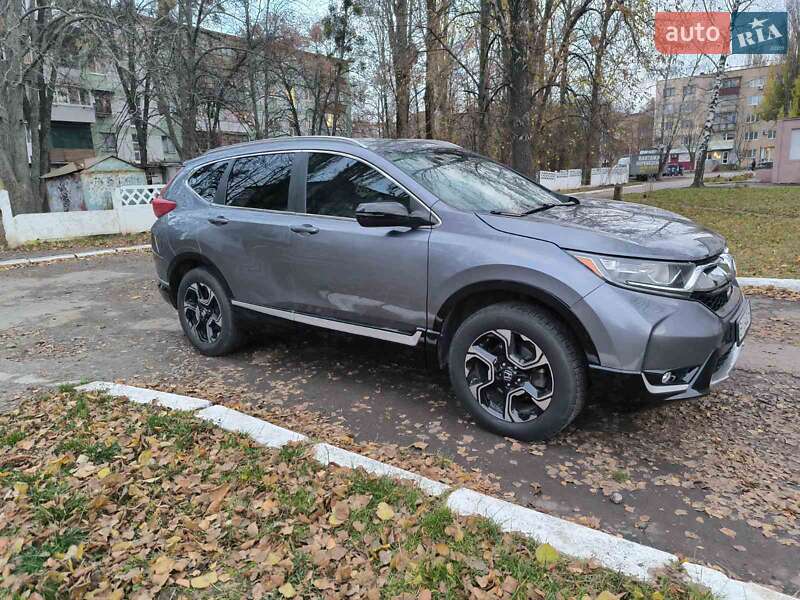 Позашляховик / Кросовер Honda CR-V 2016 в Полтаві