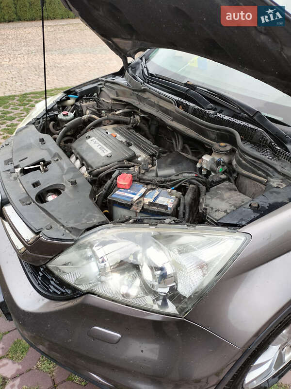 Внедорожник / Кроссовер Honda CR-V 2012 в Киеве